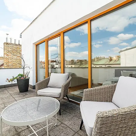 Lägenhet Lavish And Chic Duplex For Families And Couples Prag